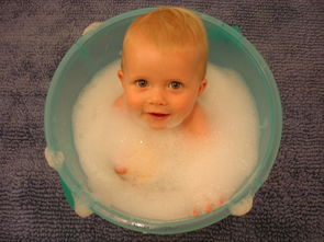 宝宝发烧能不能洗澡